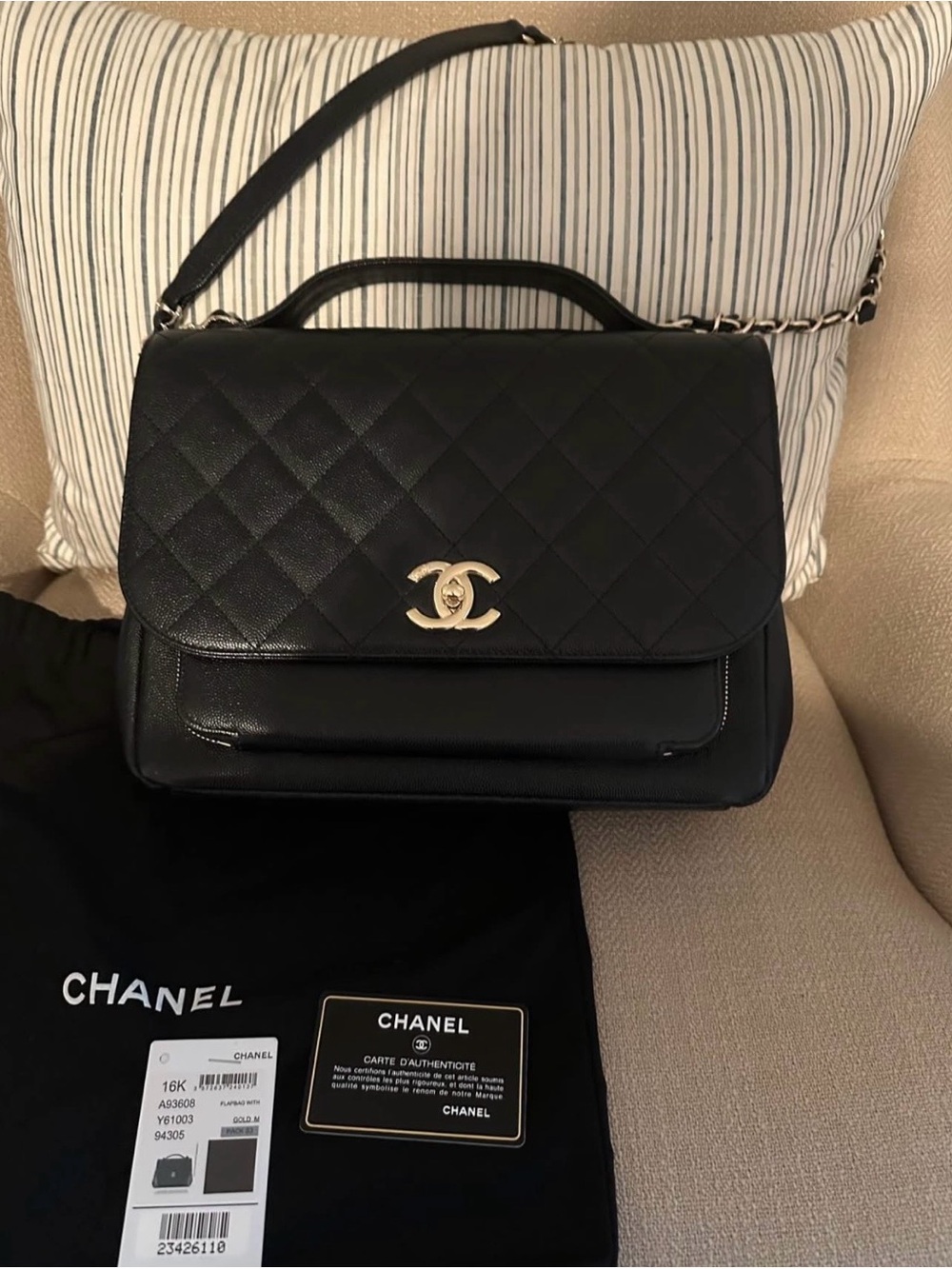 CHANEL Black Quilted Leather Top Handle Shoulder Bag with Gold CC